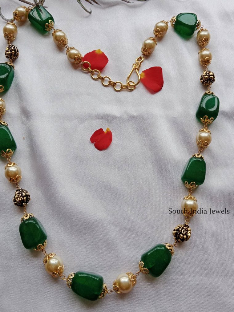 Trendy Green Beads & Pearl Mala