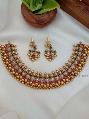 Beautiful Kemp Gold Finish Necklace