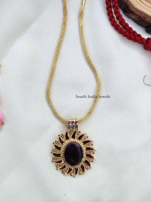 Classic Maroon Enamel Pendent With Chain