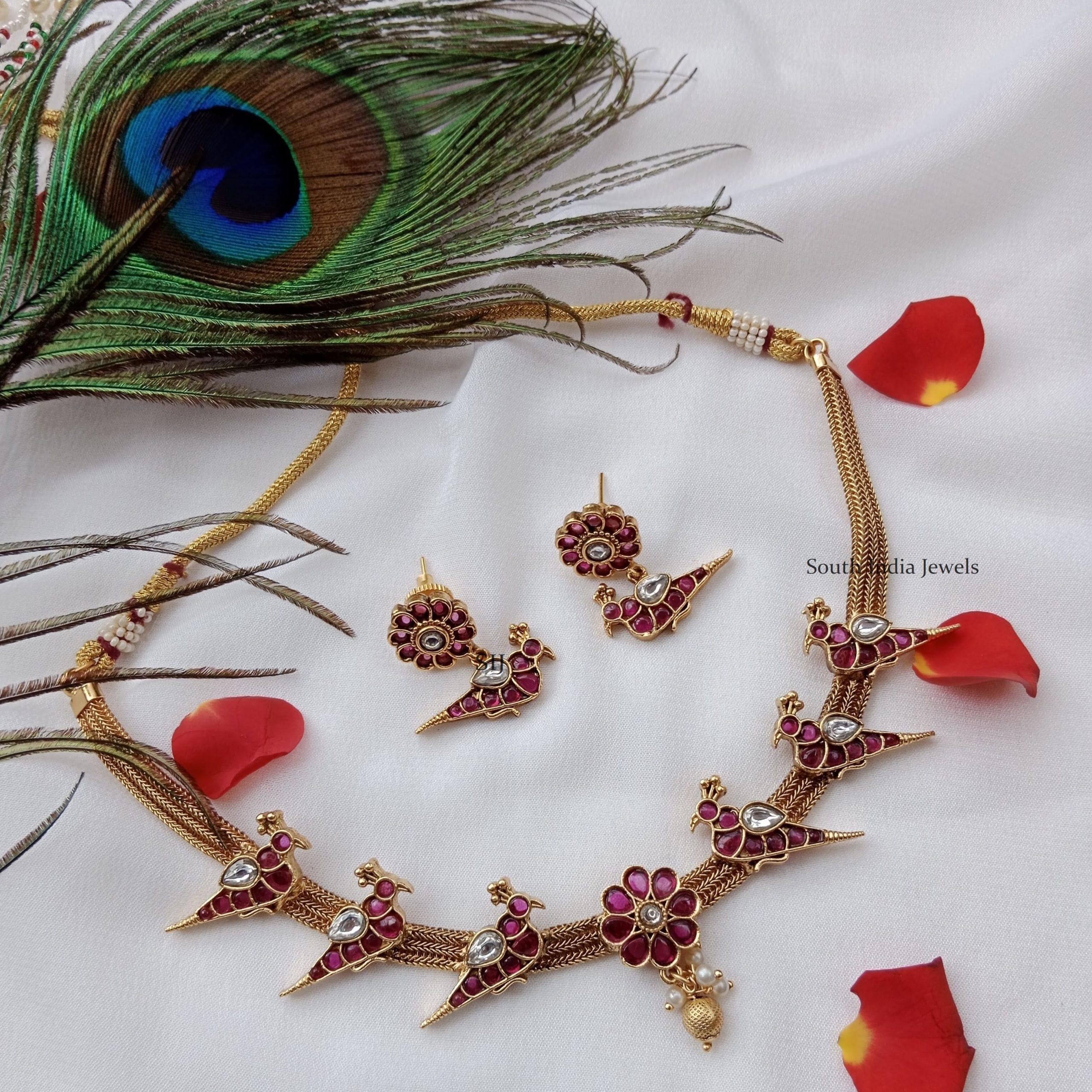 Exquisite Kemp Bird Necklace