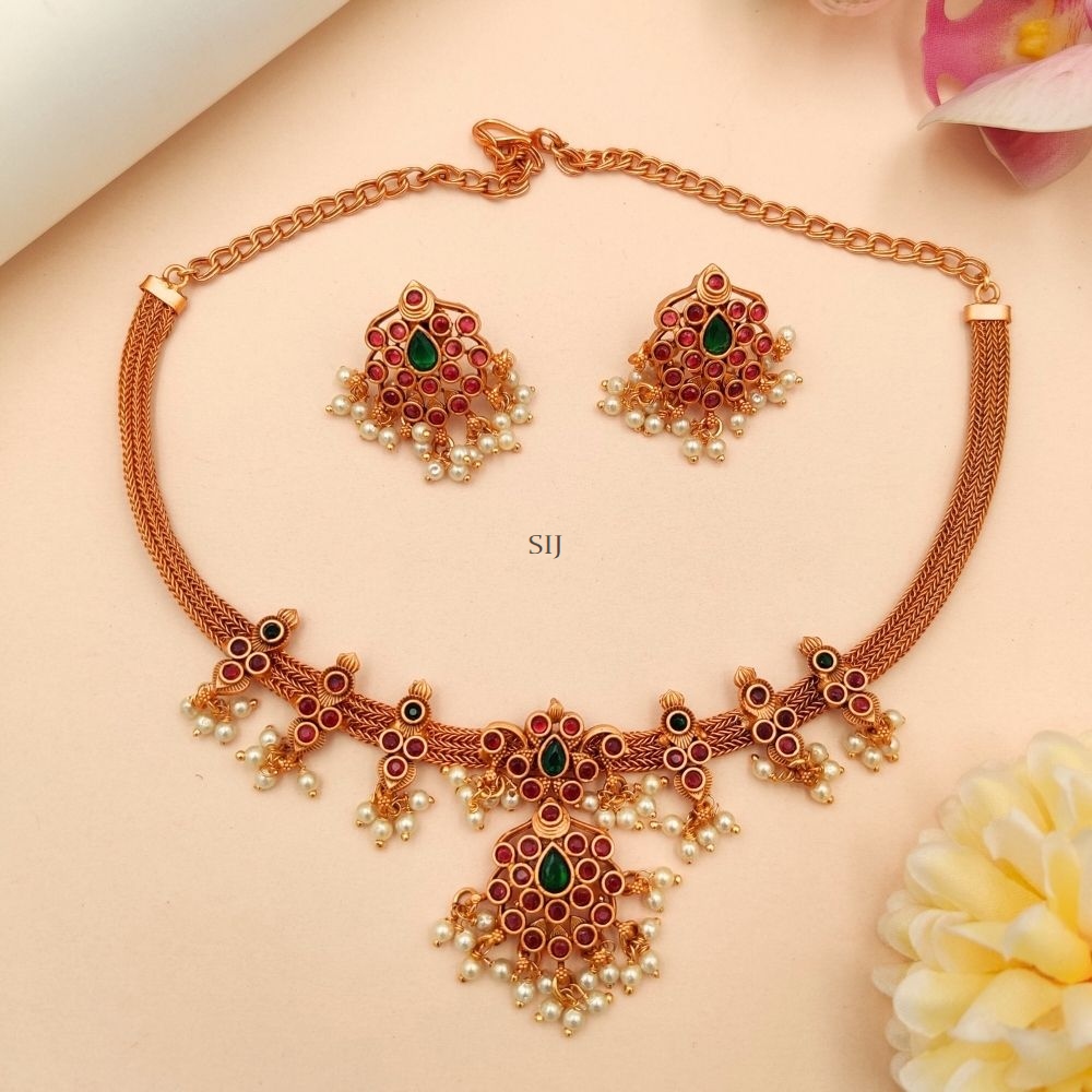 Floral Design Necklace