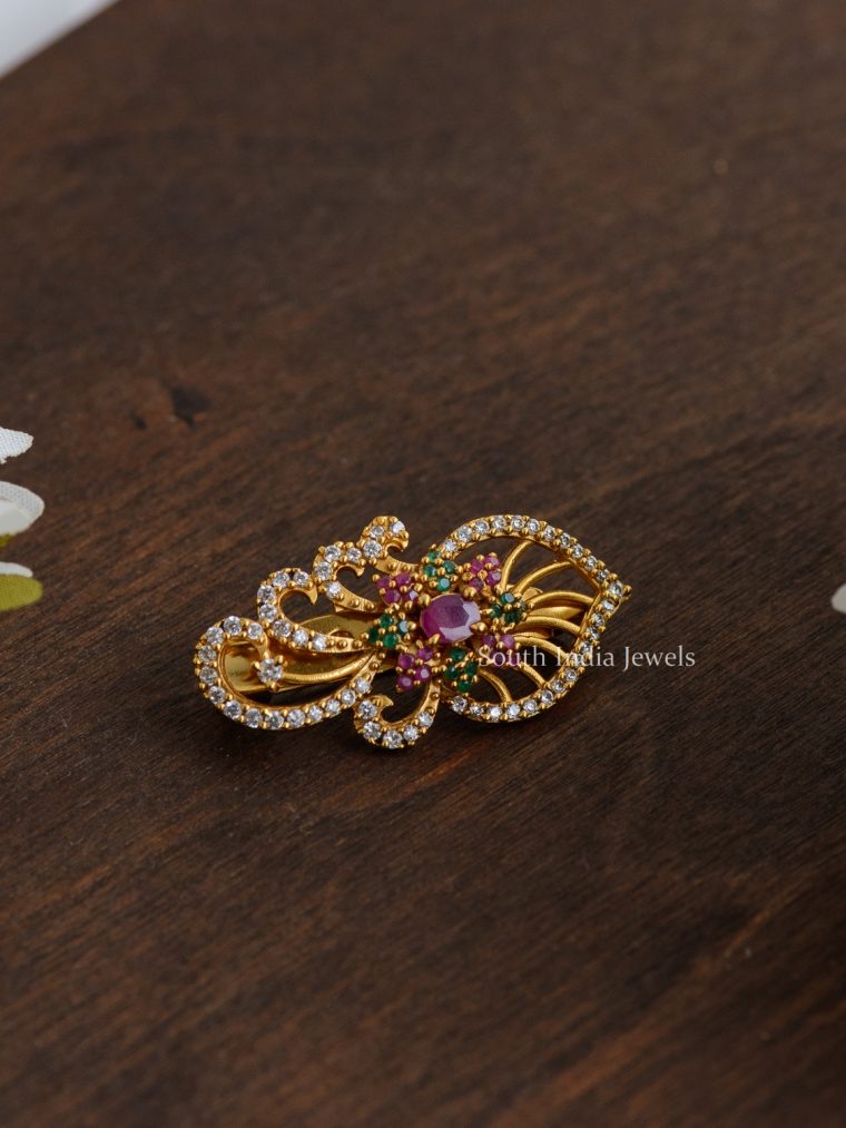 Floral Design Saree Pin