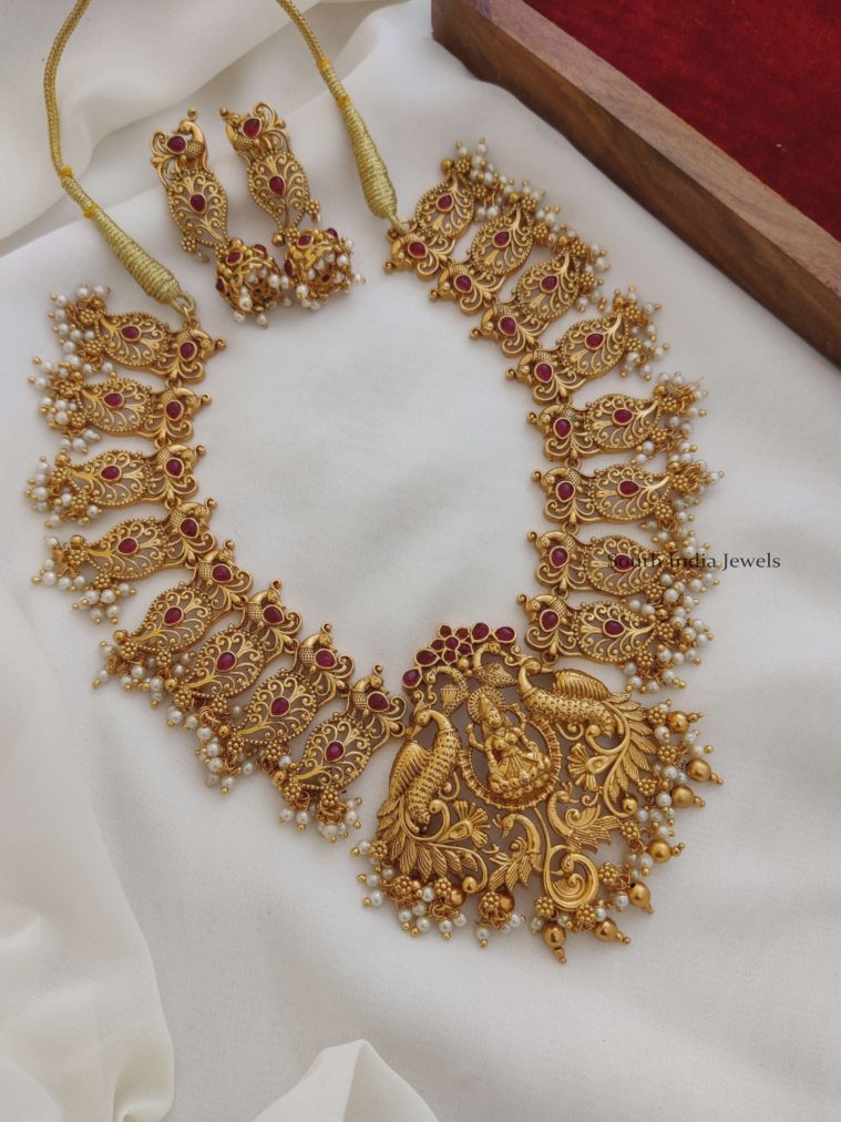 Traditional Lakshmi Kemp Necklace Set