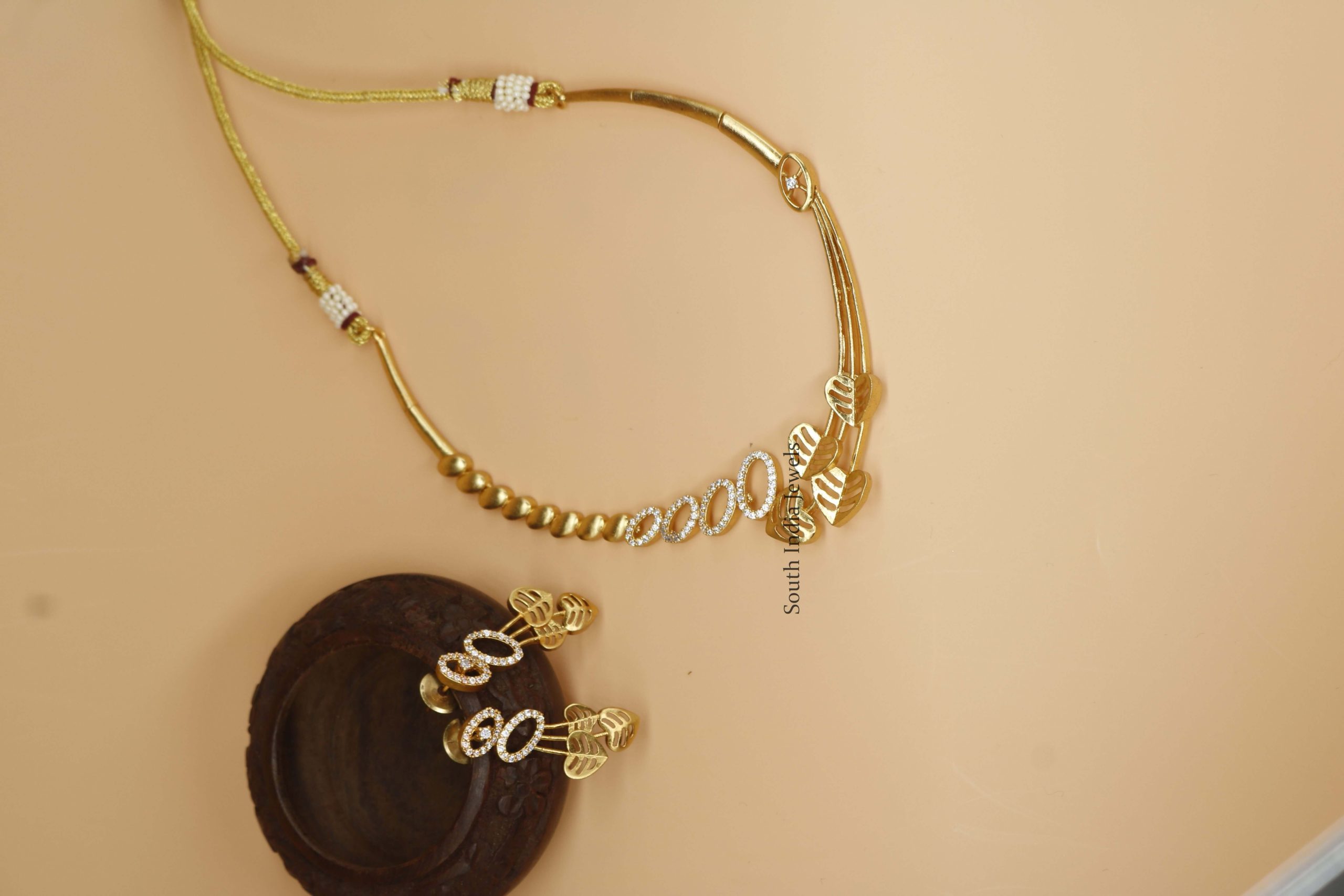 Trendy & Simple Stone Necklace Set (3)