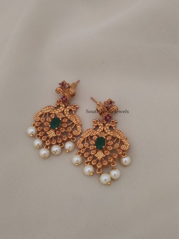 Beautiful Flower Design Earrings