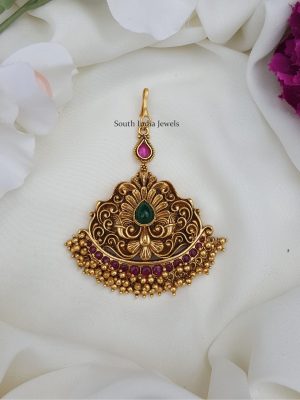 Floral Design Maang Tikka