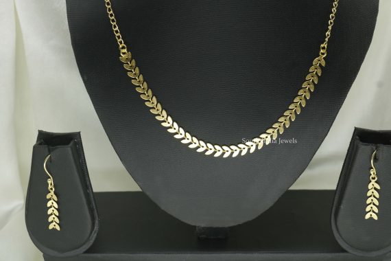 Simple Leaf Stainless Steel Necklace (3)
