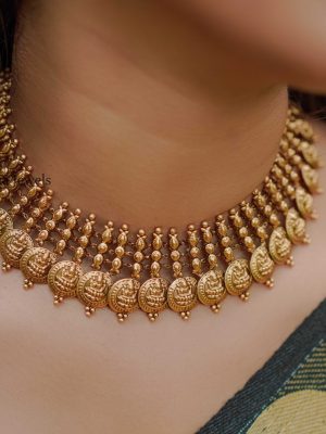 Antique Kasulaperu Necklace (2)
