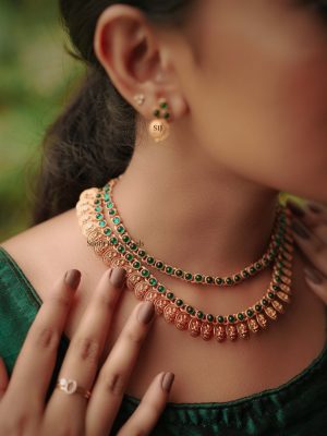 Awesome Emerald Stones Necklace (2