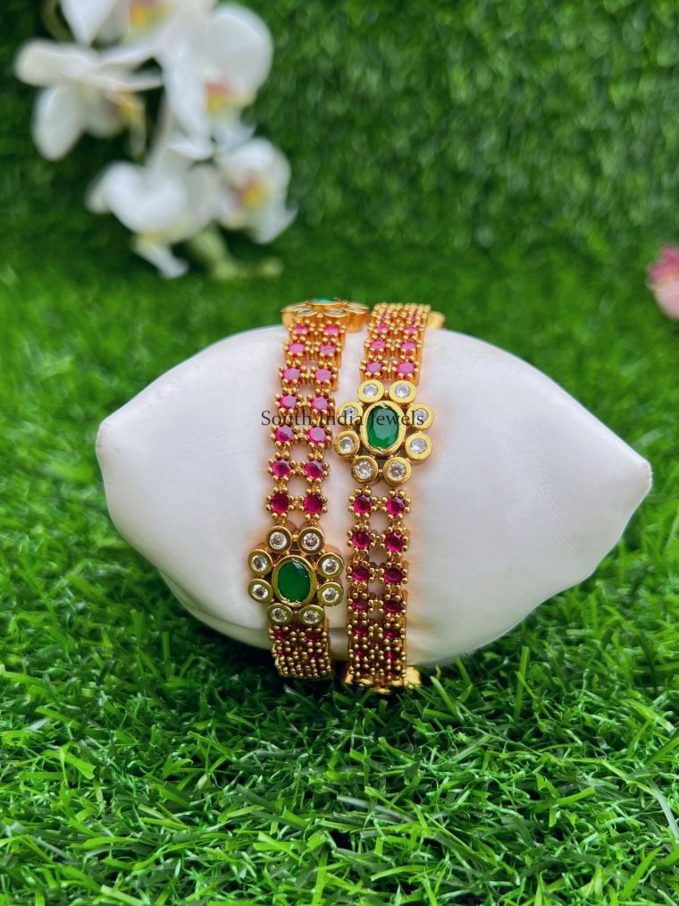 Cute Floral Kemp Bangles (2)