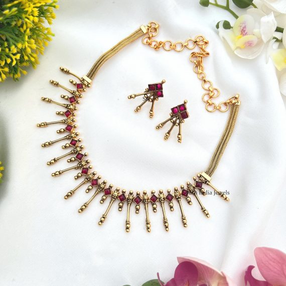Trendy stones design necklace and matching earrings studded with stones to suit all your traditional attires. Such an exquisite jewelry perfect for this festive season. Also shop more Stones Design Necklace at South India Jewels.