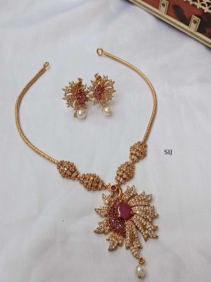 Elegant Peacock Design Necklace