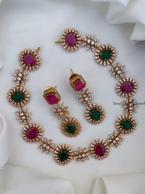 Pretty AD Stones Necklace