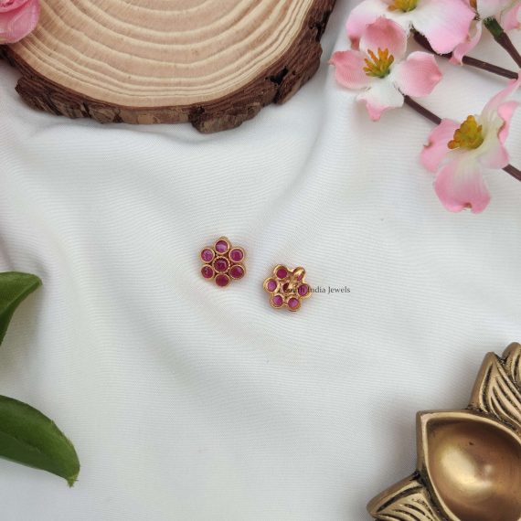 Pretty Floral Ruby Nose Pin