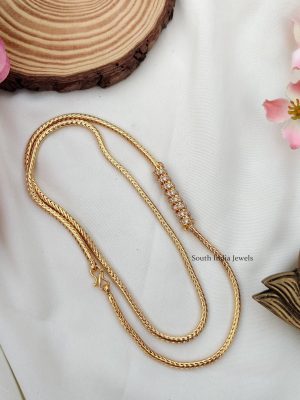 White Stones Mugappu Chain