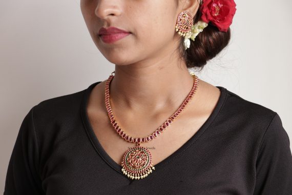 Pretty Sonmukh Necklace Set
