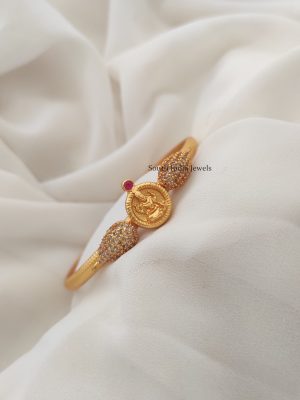 Awesome Design Single Bracelet