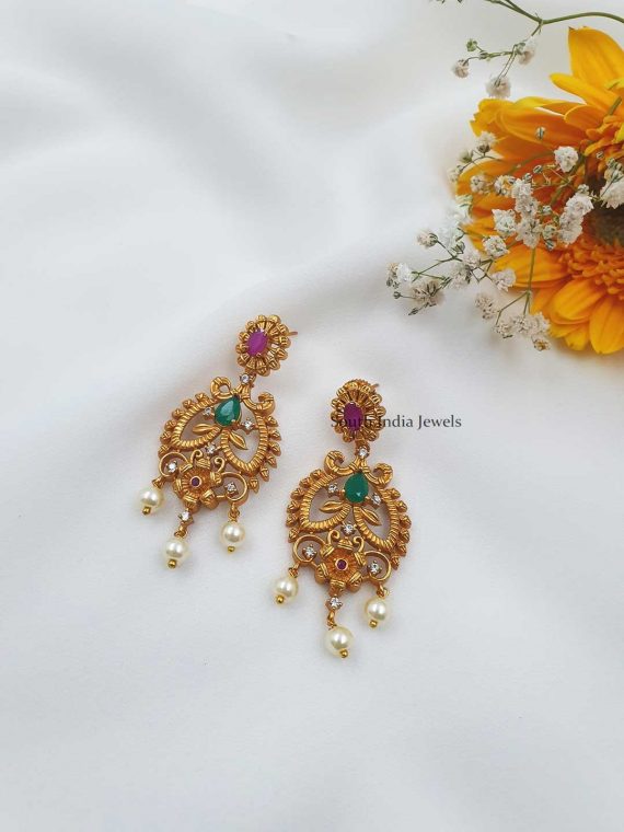Cute Floral Design Necklace (