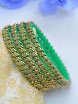 Cute Kundan Stones Bangles