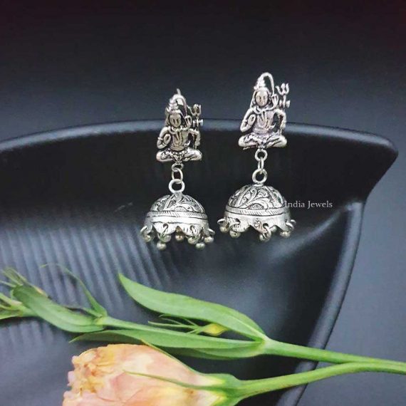 Elegant Lord Shiva Design Earrings