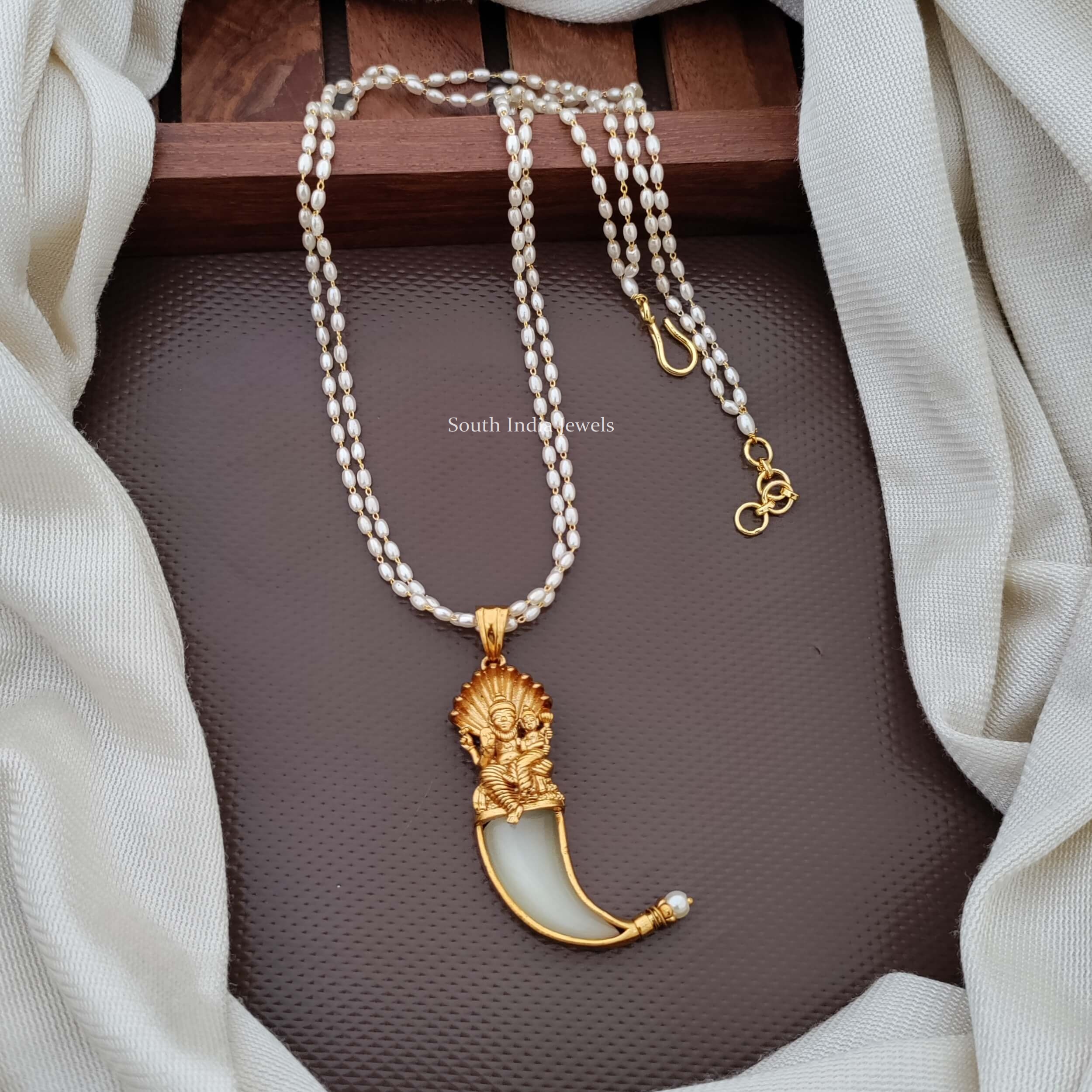 Latest stylish tiger nail locket designs/ tiger neck pendant designs for  men/ shri jewellery House - YouTube