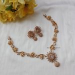 Cute Floral Design Necklace