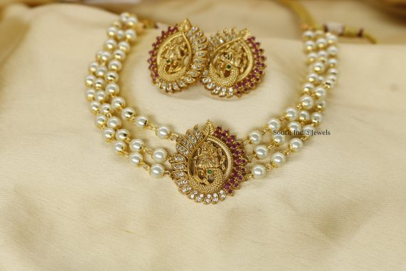 Cute Radhakrishna Pearl Choker (