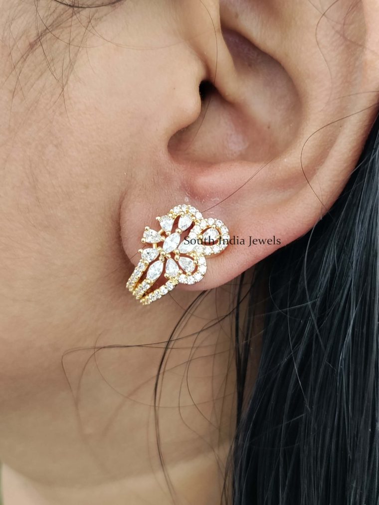 Elegant Flower Design Earrings