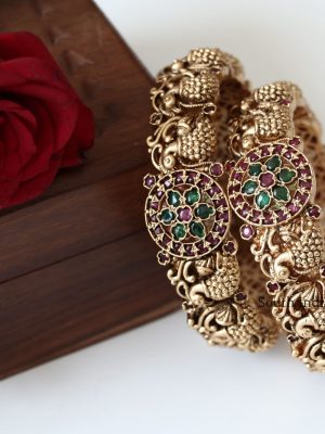 Stunning Design Kada Bangles