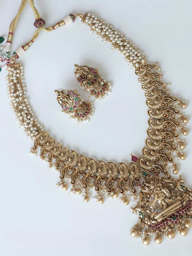 Traditional Krishna Mayura Necklace