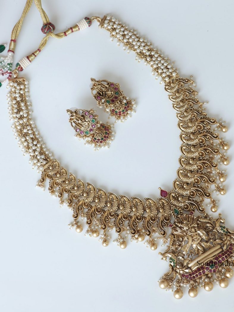 Traditional Krishna Mayura Necklace