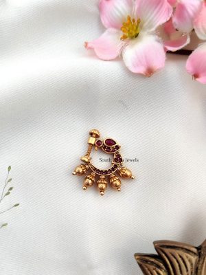 Classic AD Stones Nose Pin