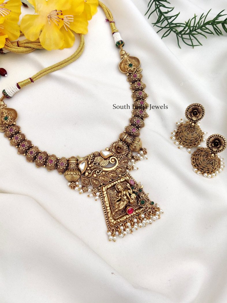 Royal Vinayak Design Necklace