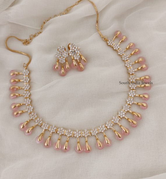 Exquisite Stones Studded Necklace