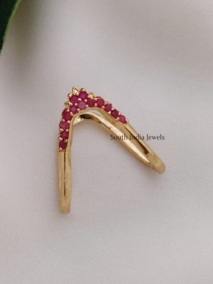 Classic AD Stones Finger Ring
