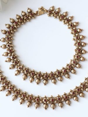 Pretty Aaria Anklets