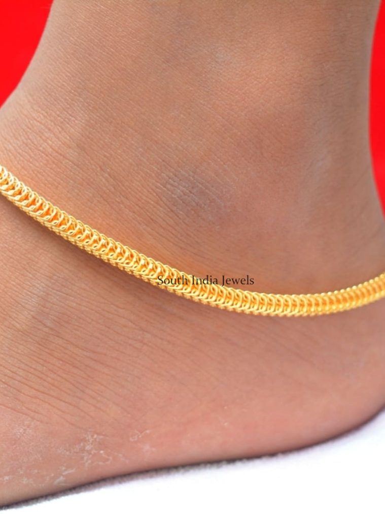 Stunning Design Anklets