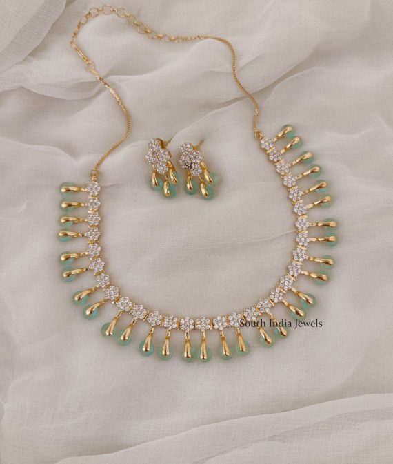 Style Pale Green AD Necklace