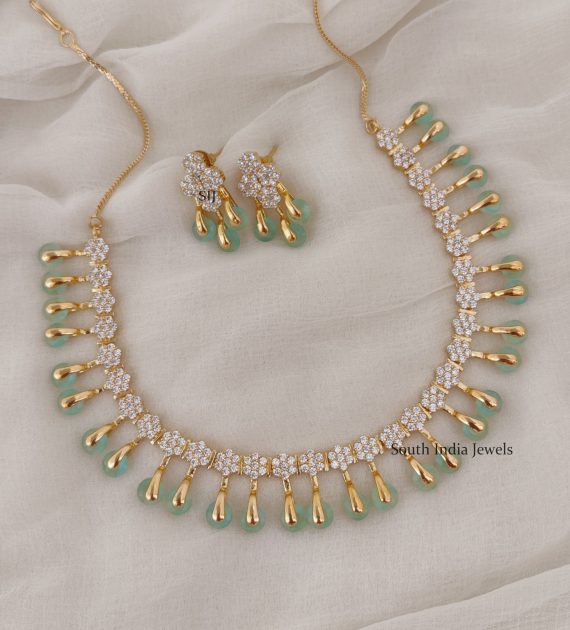 Style Pale Green AD Necklace
