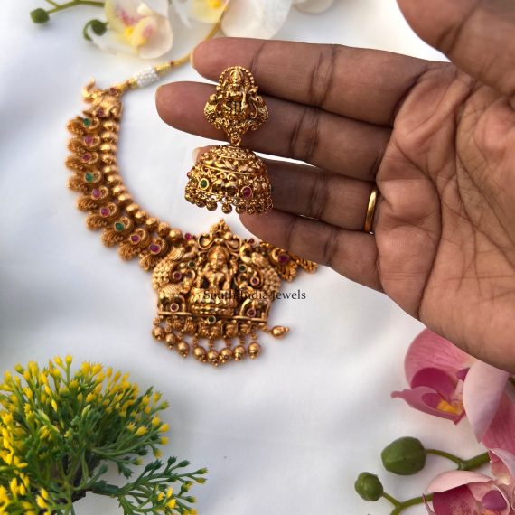 Traditional Lakshmi Design Necklace (3)