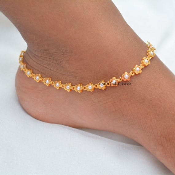 Trendy Pearl Design Anklets