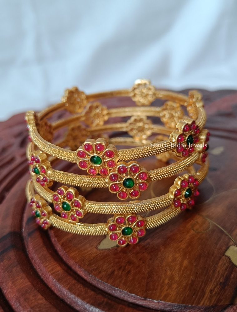 Beautiful Floral Design Bangles