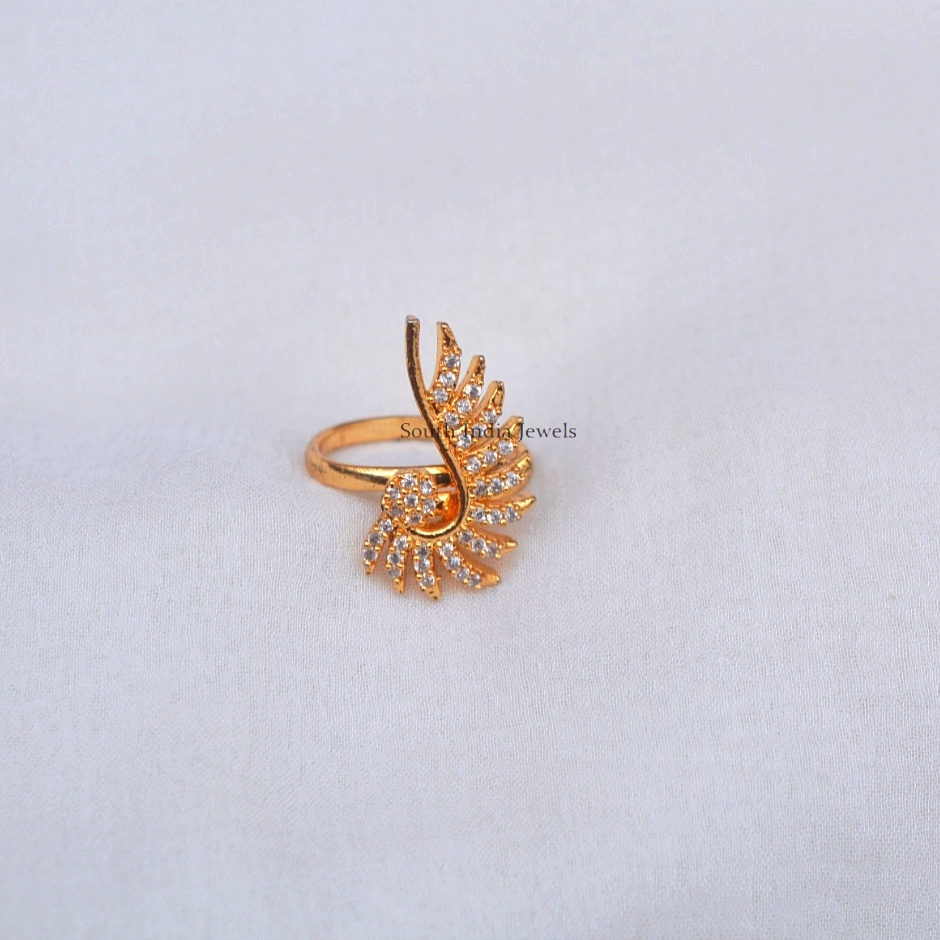 Lovely Design Finger Ring