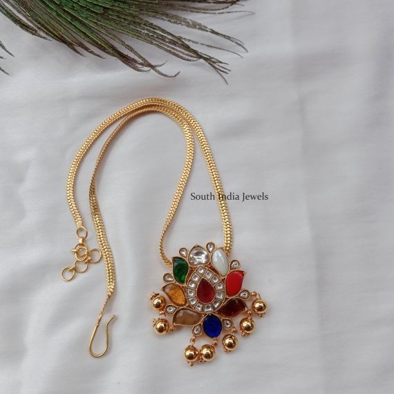 Navarathna Jadau Lotus Pendant with Chain