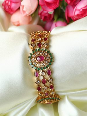 Vedhika Kada Bangles