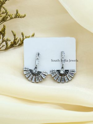 Elegant Simple Design Earrings