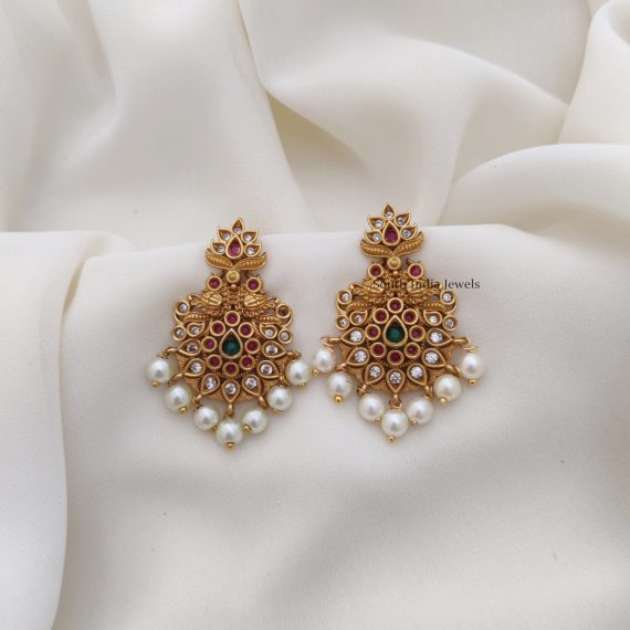 Royal Design Earrings-Royal Design Earrings............