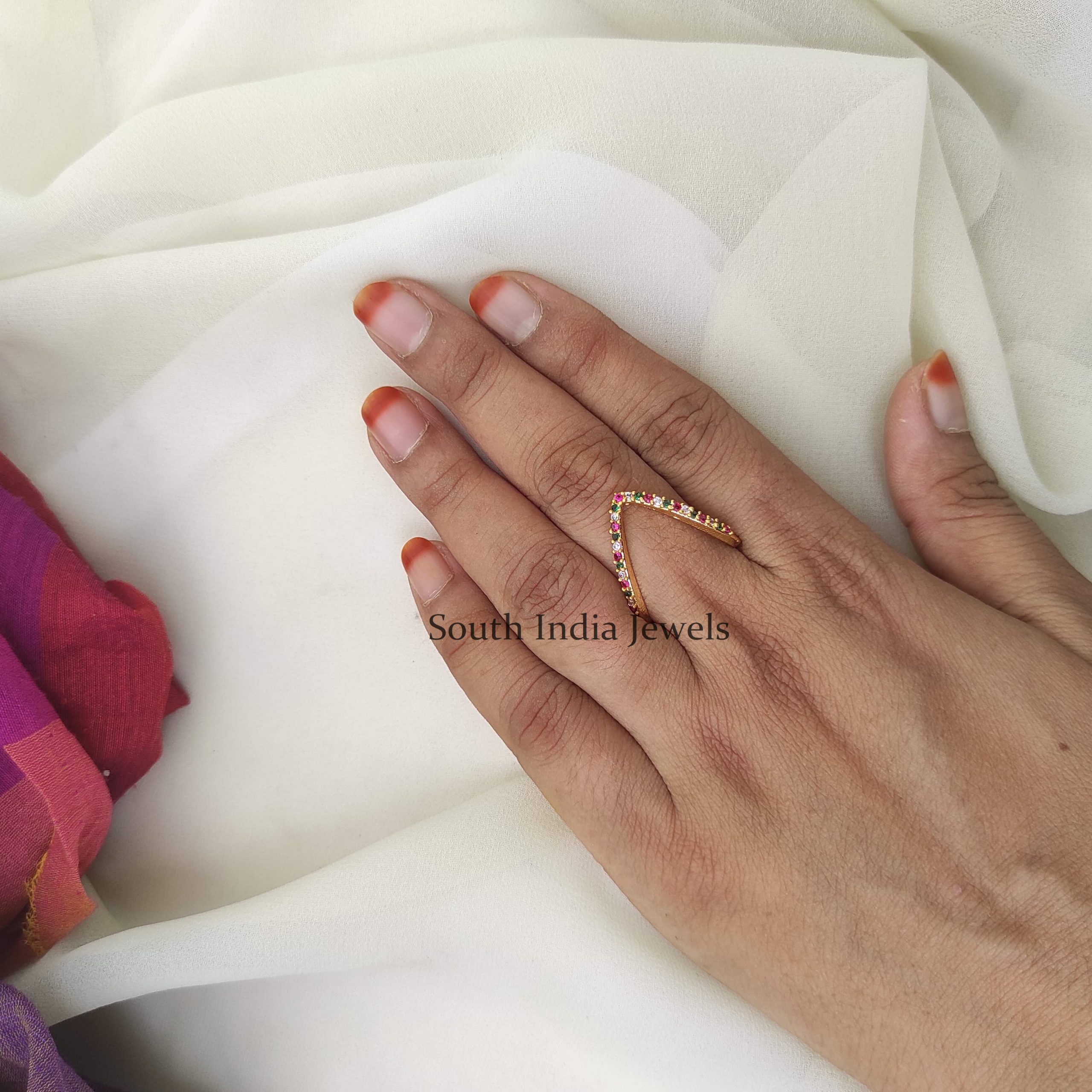 14k Rose Gold V-shaped Women's Diamond Wedding Ring #106179 - Seattle  Bellevue | Joseph Jewelry