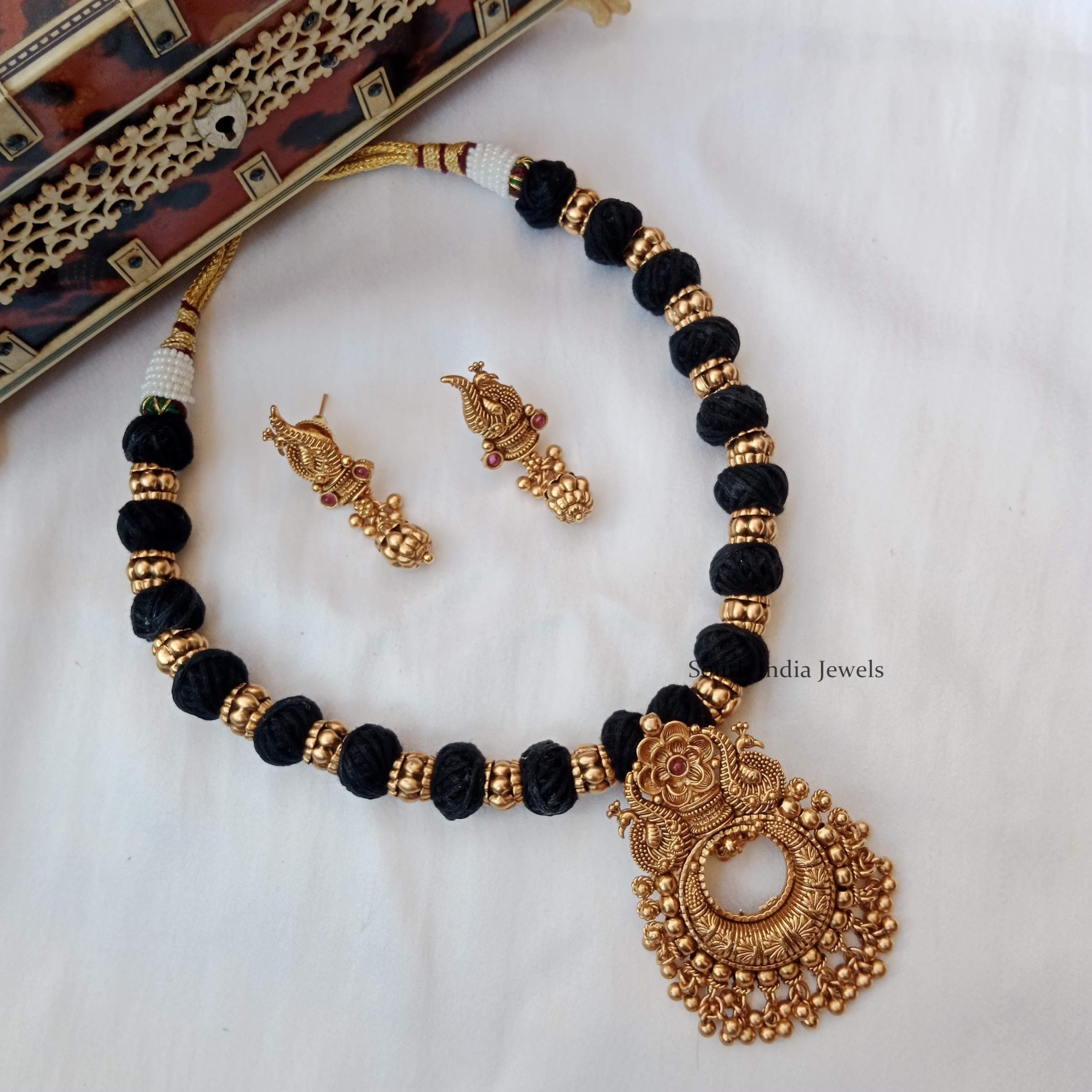 Nagas Lakshmi black thread necklace Design B – House of Jhumkas