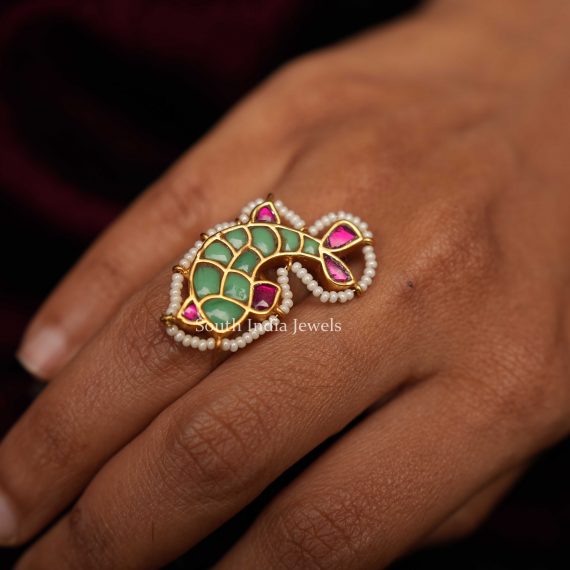 Charming Polki Ring in Fish Motif With Pearls